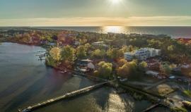 Wakacje marzeń między Morzem Bałtyckim a jeziorem Jamno